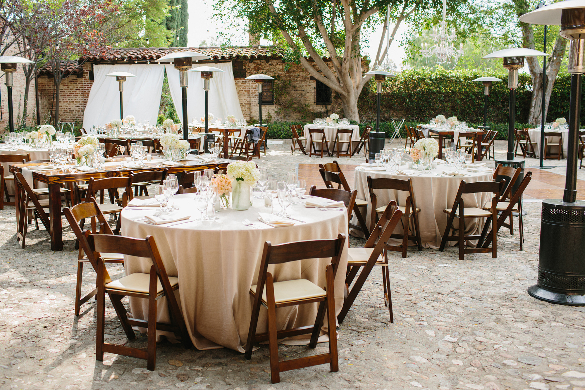 Hummingbird Nest Ranch wedding.